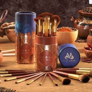 Makeup Brush set. Face,eyeshadow,foundation